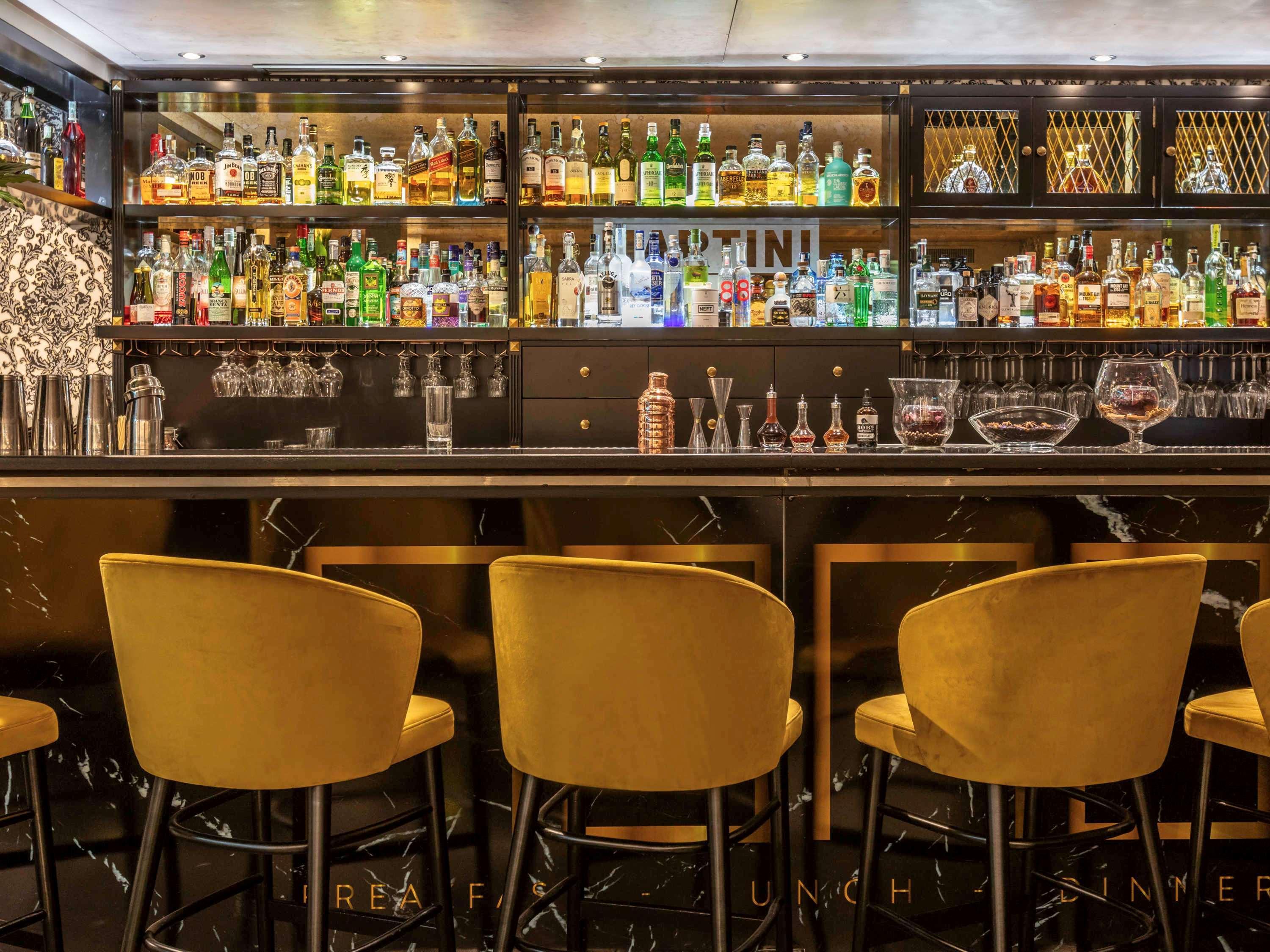 Hotel La Griffe Roma Esterno foto The bar at the 1900 restaurant