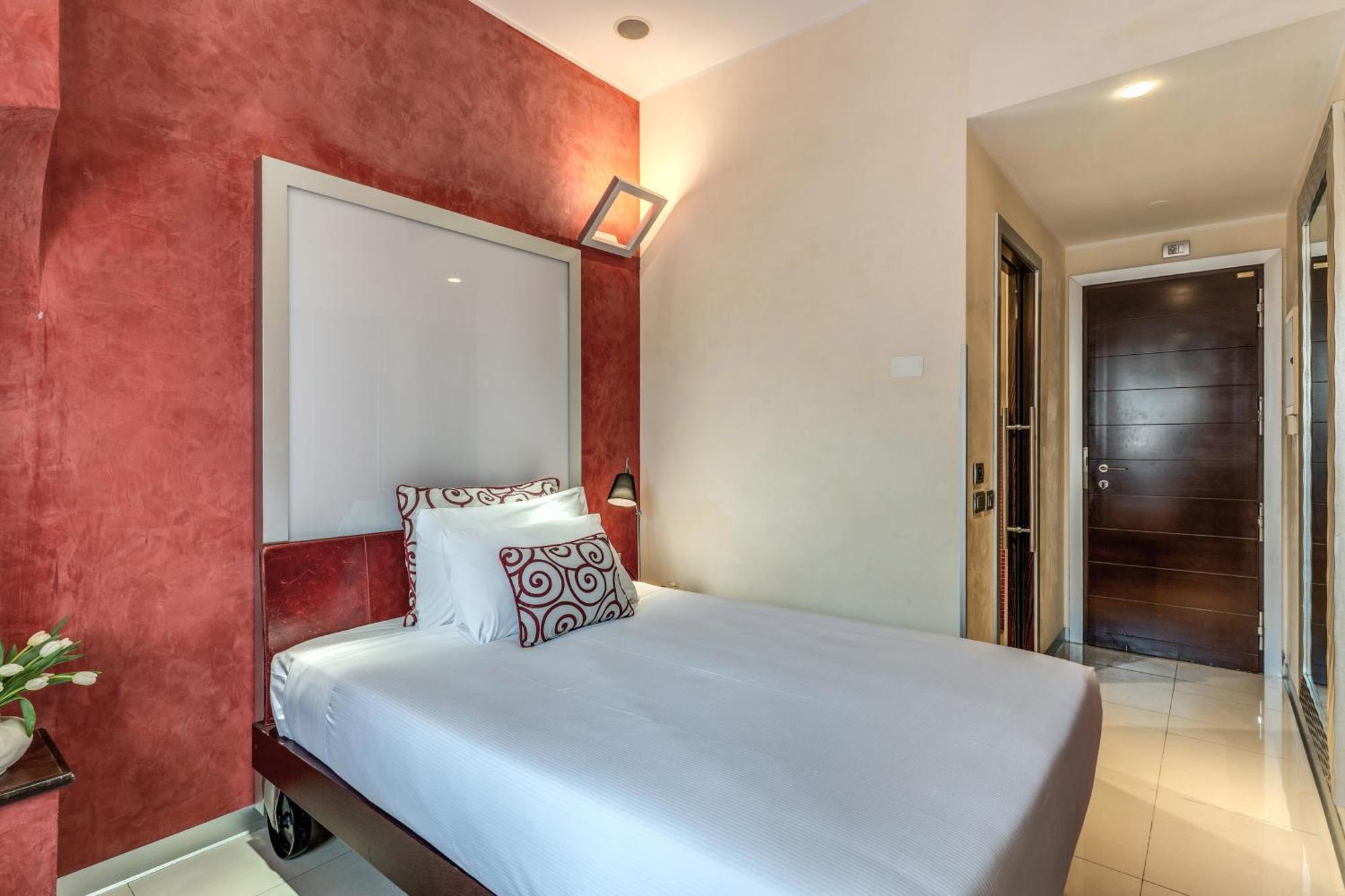 Hotel La Griffe Roma Esterno foto