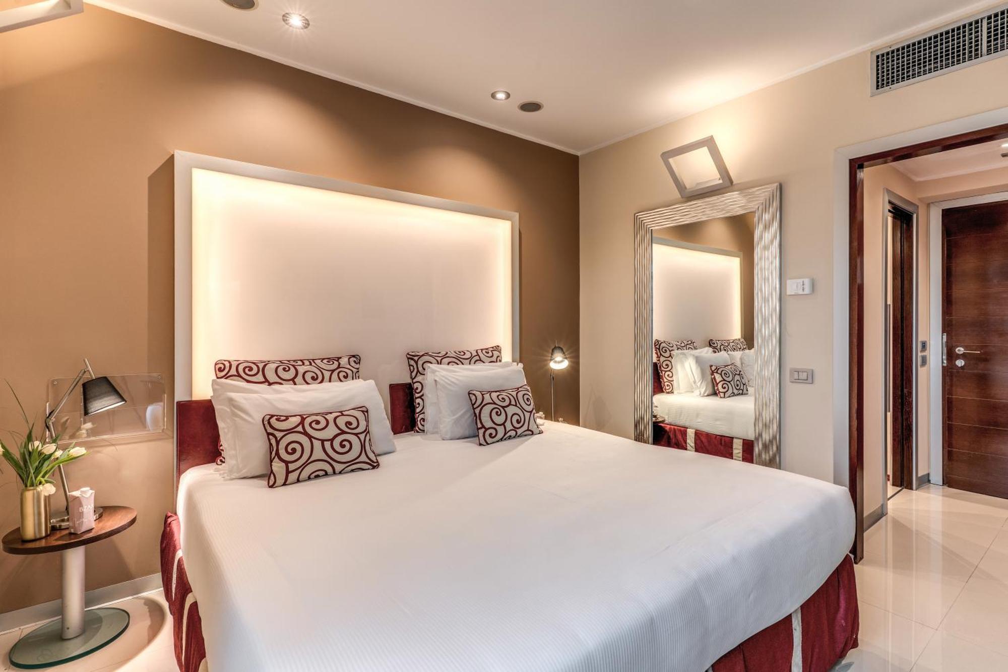Hotel La Griffe Roma Esterno foto