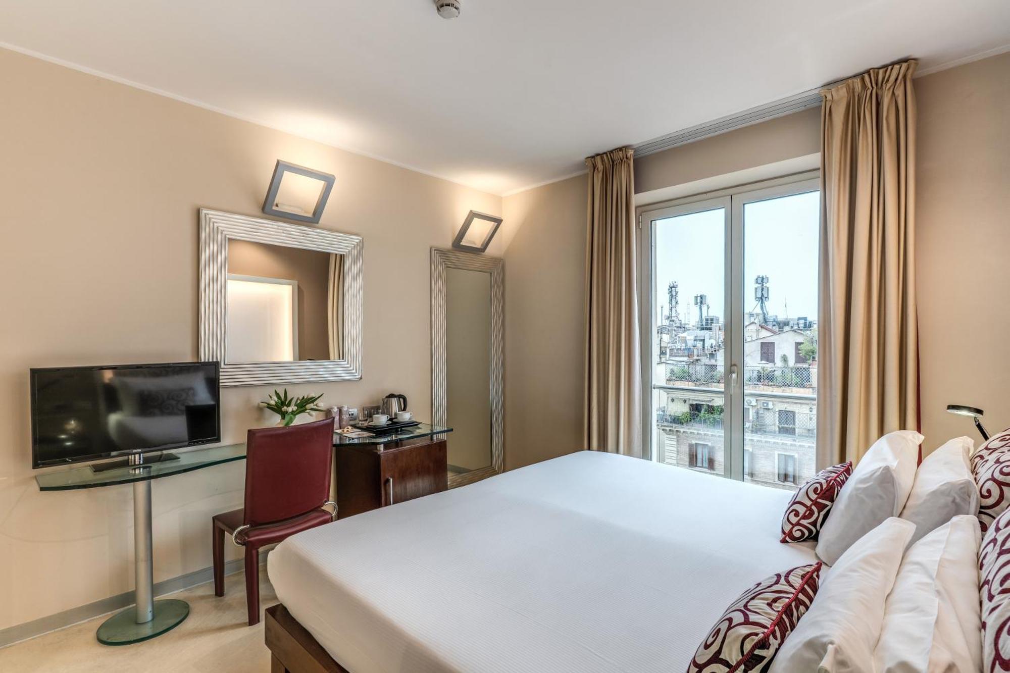 Hotel La Griffe Roma Esterno foto