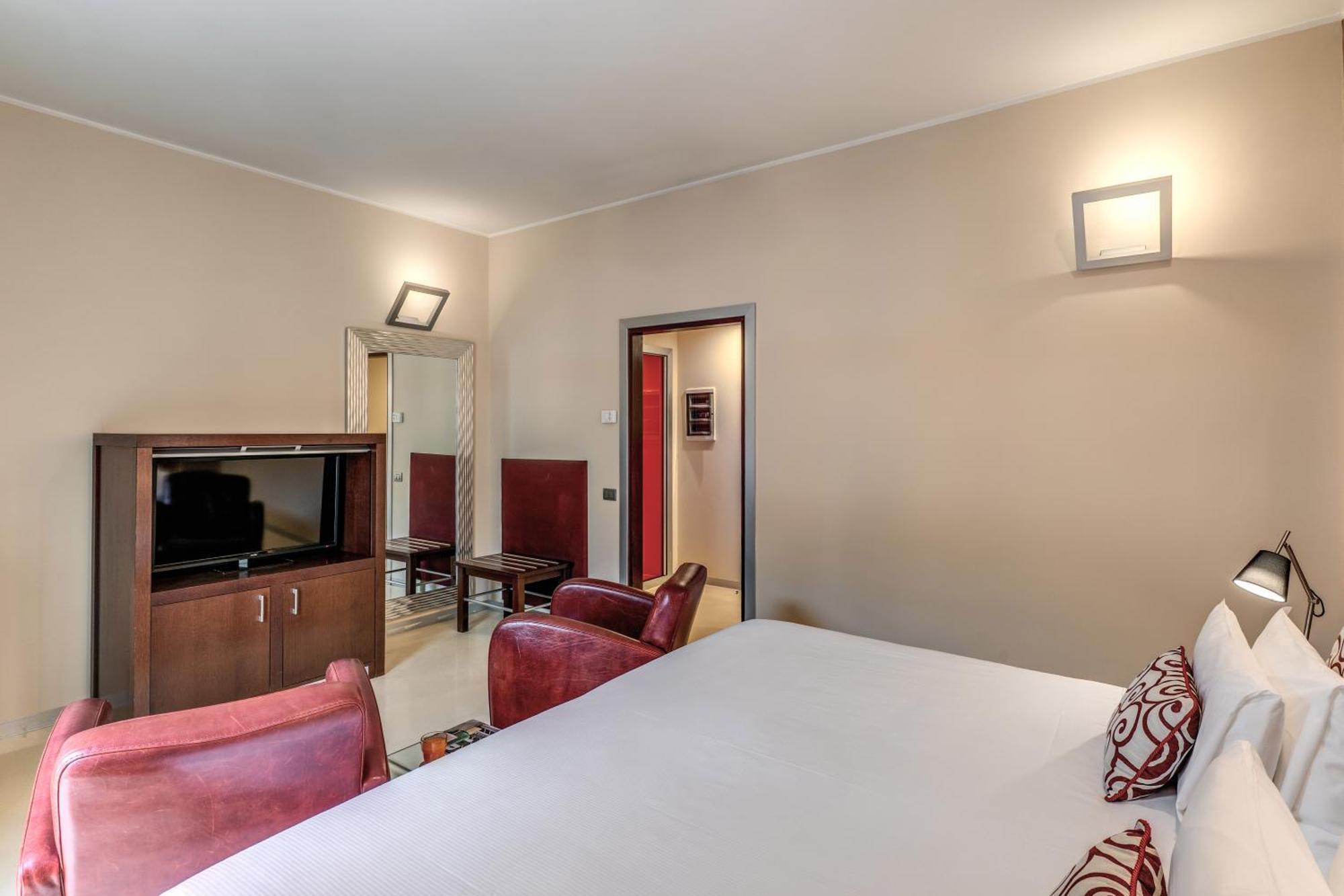 Hotel La Griffe Roma Esterno foto